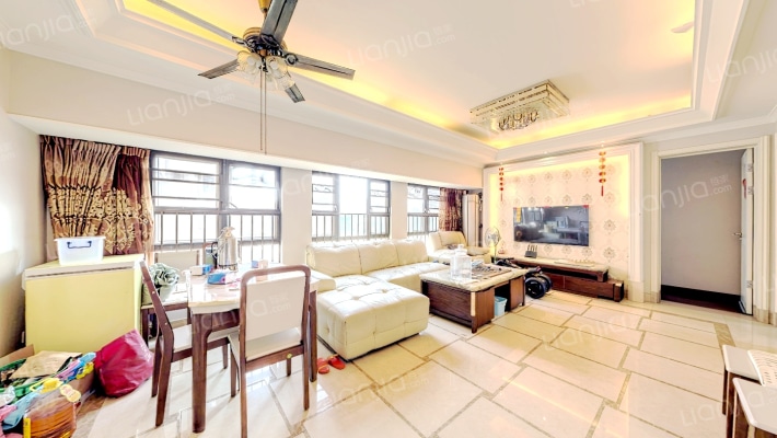 万科翡丽郡一期二手房实景图