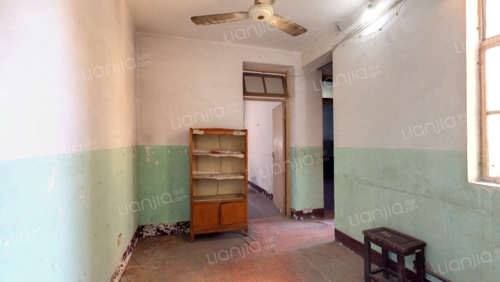 山潘三村二手房实景图