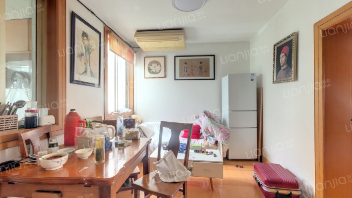 和平新村二手房实景图