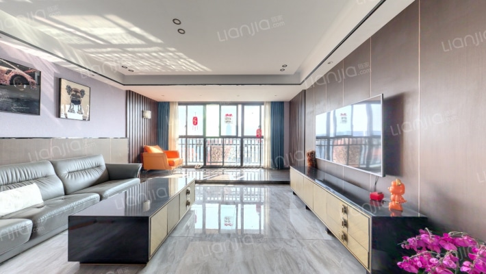 皇家花园二手房实景图