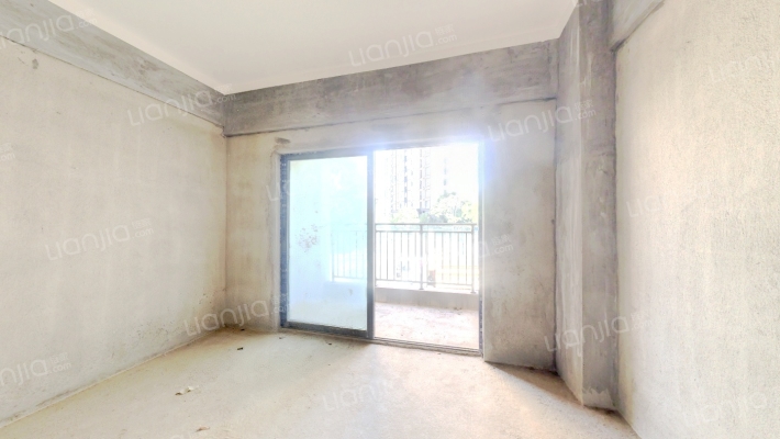 远洋天骄二手房实景图