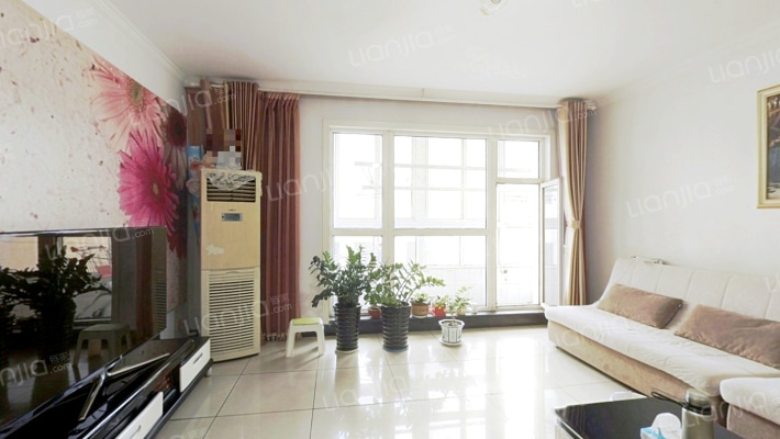 新开公寓二手房实景图