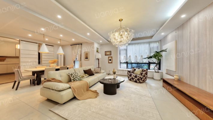 翡翠城二期二手房实景图