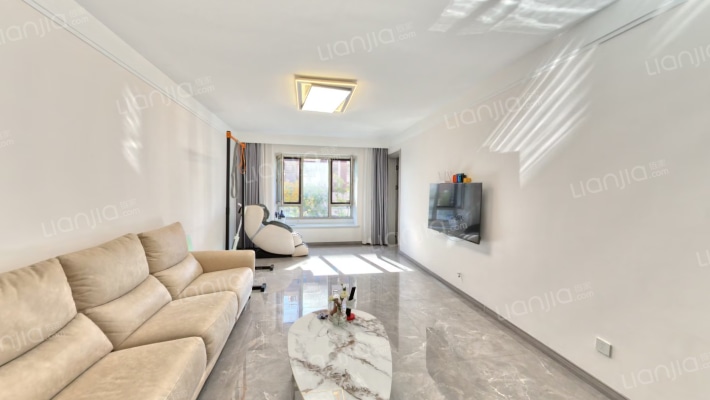 万科翡翠紫台二手房实景图