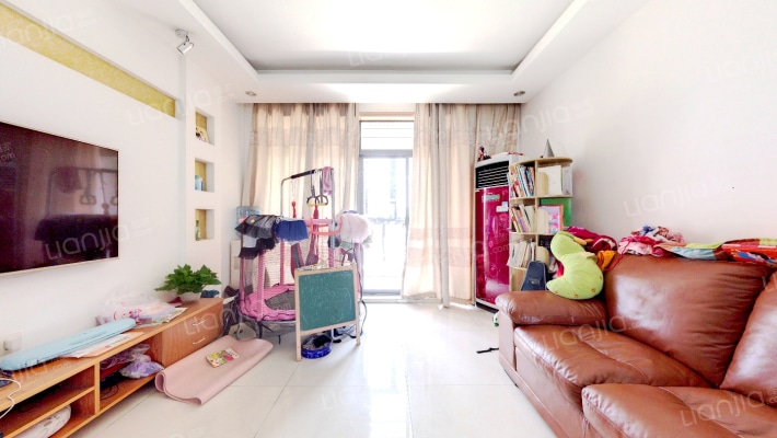 恒润新新家园二手房实景图