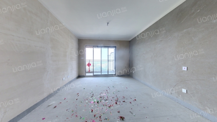 吾悦华府二手房实景图