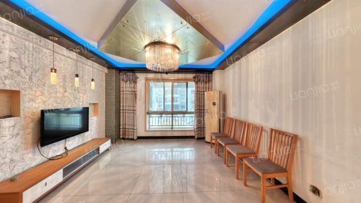 凌江尚府二手房实景图