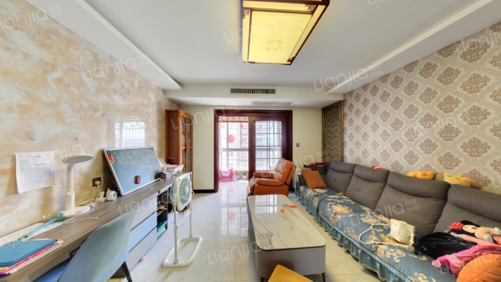 铁建水岸雅苑二手房实景图