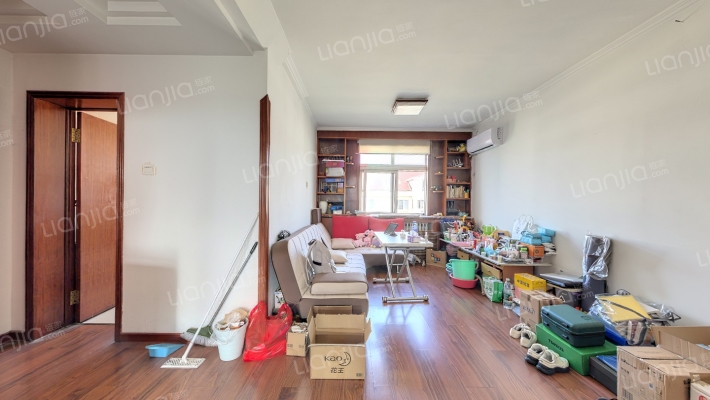 金岭花园A区二手房实景图