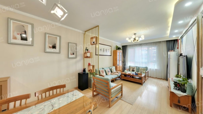 万科铁西蓝山二手房实景图