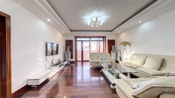 康宁小区二手房实景图