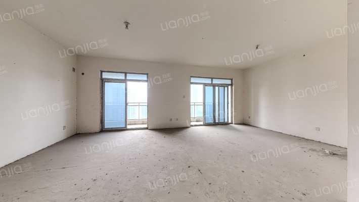 曼哈顿二期半山壹号二手房实景图