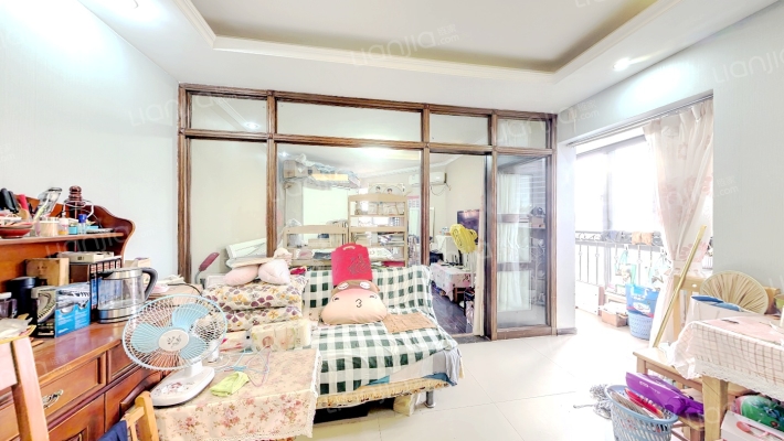 昆仑华庭二手房实景图