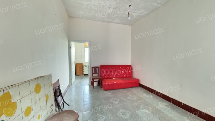 渝航路一巷二手房实景图