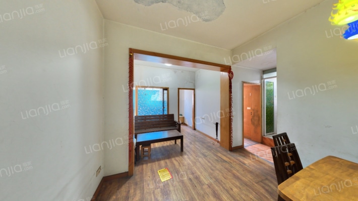 育新街二手房实景图