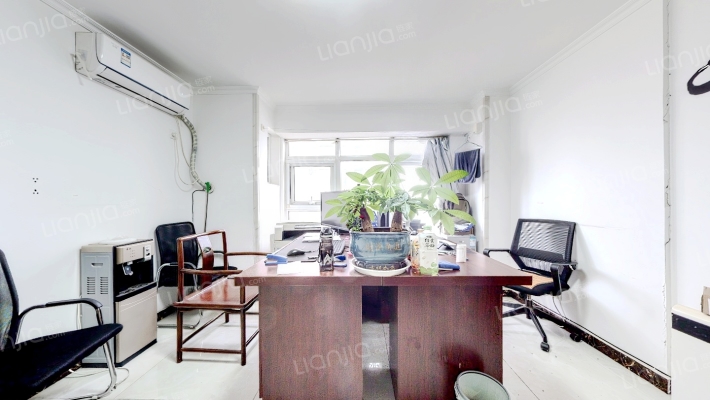 乐梦中心二手房实景图