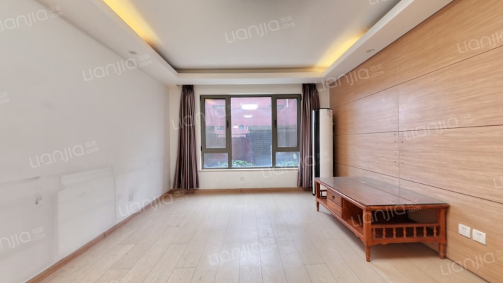 万科紫苑二手房实景图