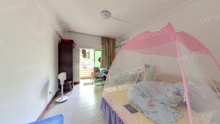 鸿禾公寓二手房实景图