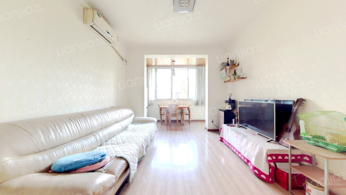 四道街16号二手房实景图