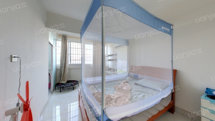 警苑小区二手房实景图