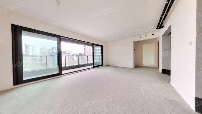 德商石榴春和天骄二手房实景图