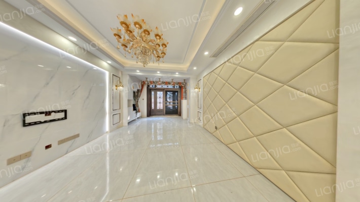 泰和郡四期二手房实景图