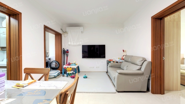 聚龙家园二手房实景图