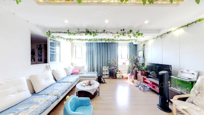 军需高层二手房实景图