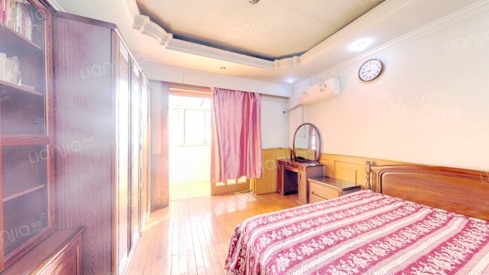 洪泽里11号院二手房实景图