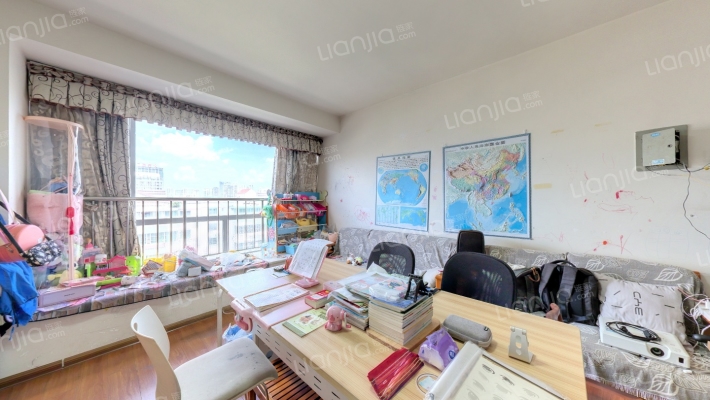 民族大道气象小区二手房实景图