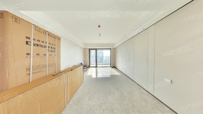 融创中心融耀二手房实景图