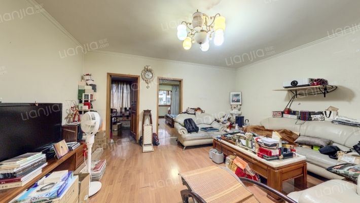 卫居苑二手房实景图