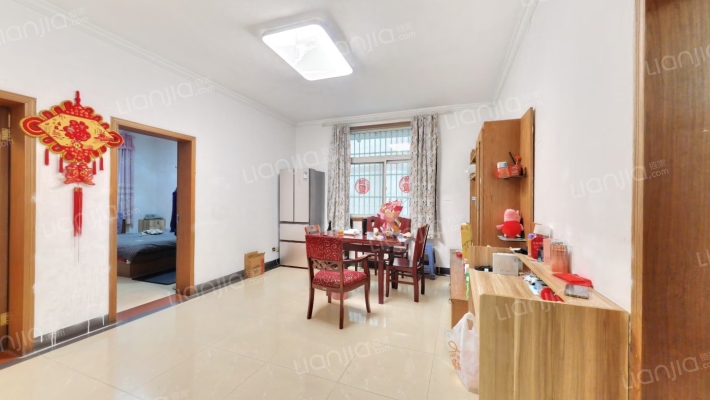 新城花园二手房实景图