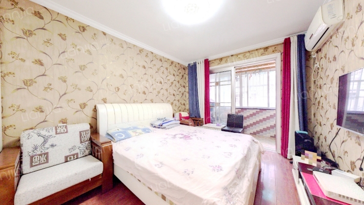 鸡鸣山庄二手房实景图