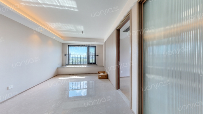 古墩彩虹轩二手房实景图