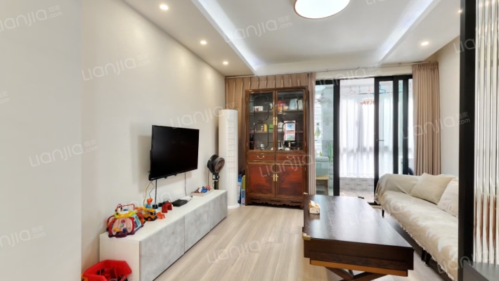 名尚花园二手房实景图