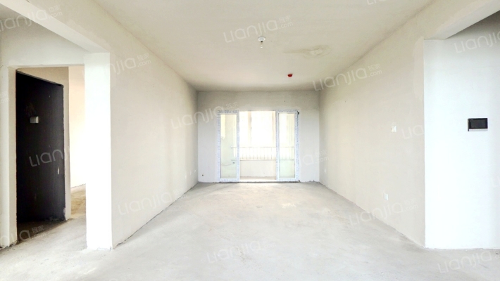 新小区人车分流  南北通透大三居双卫 随意装修-客厅