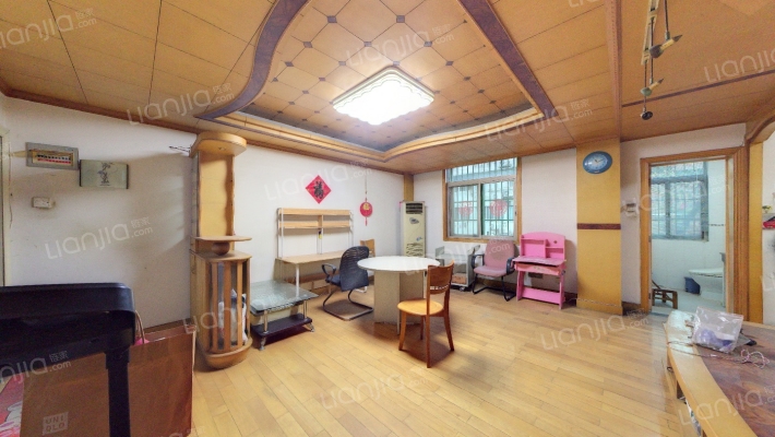 江信住宅小区二手房实景图