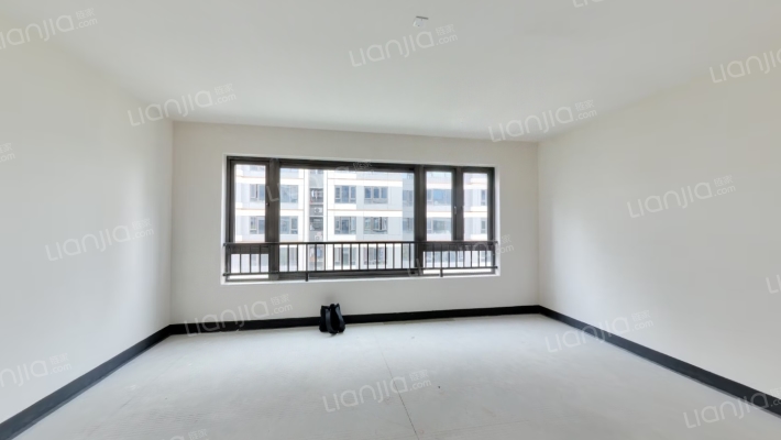 中海春华尚城二手房实景图