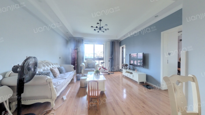 堰山和畔二期二手房实景图