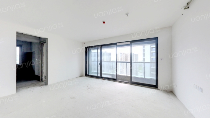 龙光旭辉光辉之城二手房实景图