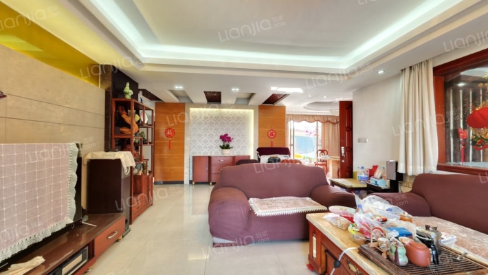 世纪滨江二手房实景图