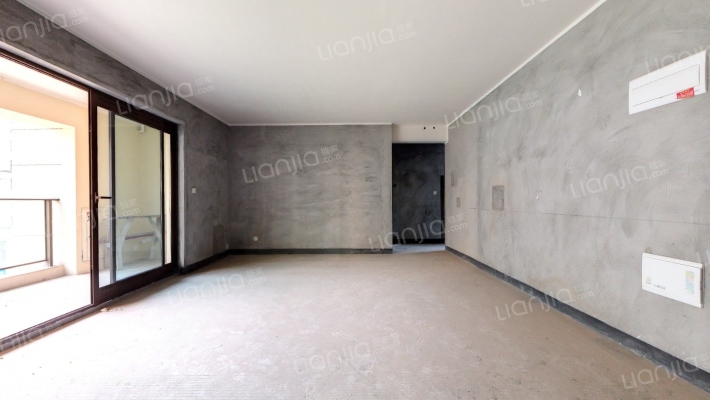 麓铭云麓里二手房实景图