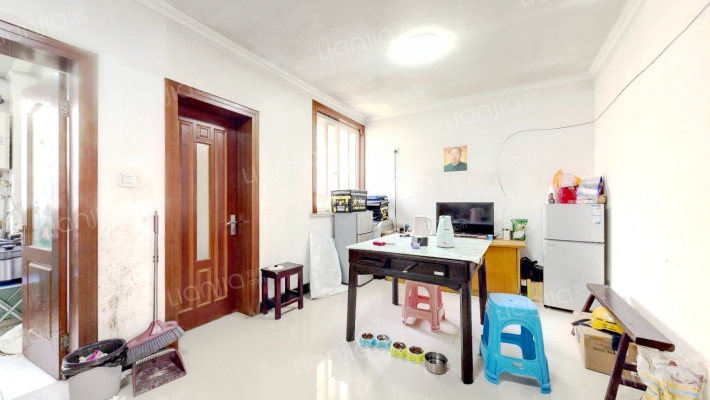 莲花新村八区二手房实景图