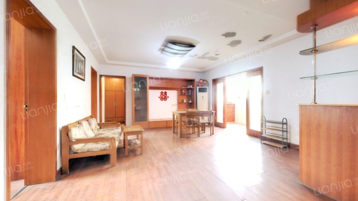 百合华府二手房实景图