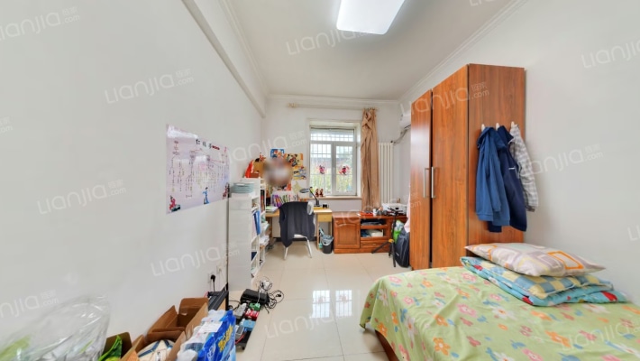 松树街二手房实景图