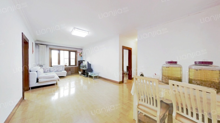 时代广场二手房实景图
