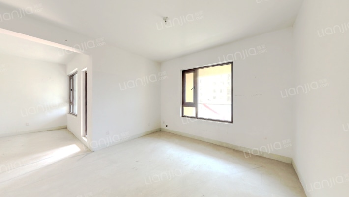 阳光100阿尔勒三期二手房实景图