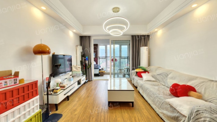 溪山樾二手房实景图