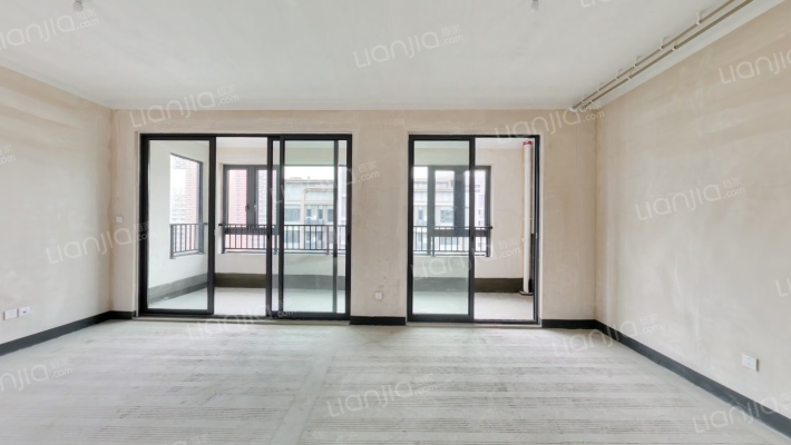 高速尚阖院二手房实景图